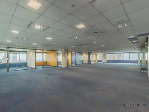 LAMINAR PLAZA. Ing. Enrique Butty al 240, Retiro.