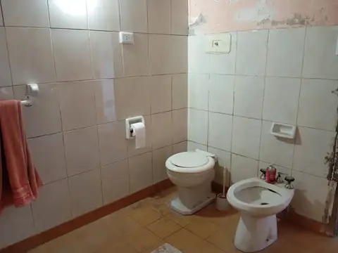 Casa en venta a reciclar en Balcarce