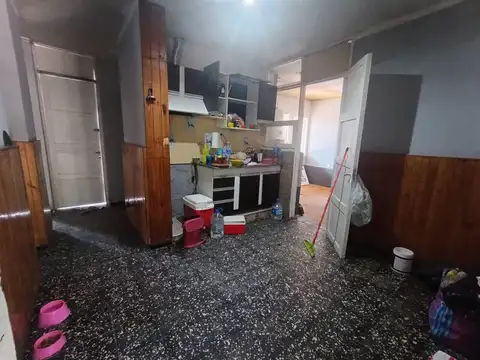 Casa 3 ambientes con 2 baños