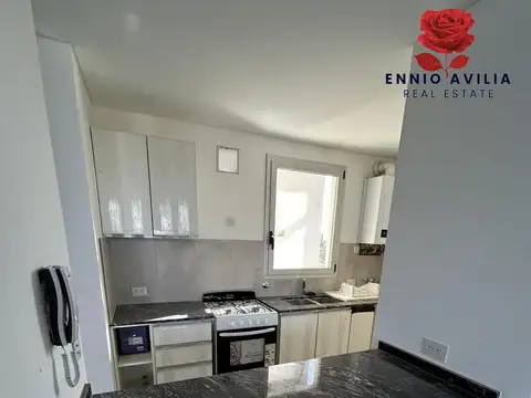 Departamento en Alquiler con 1 cocheras