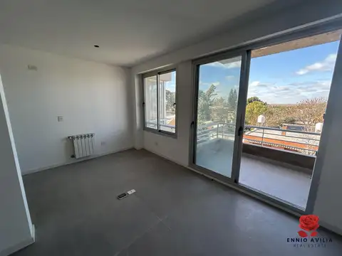 Departamento en Alquiler en Campana, $ 850.000