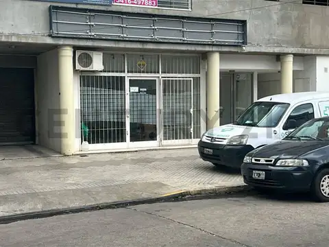 VENTA de local comercial ubicado en barrio Echesortu.