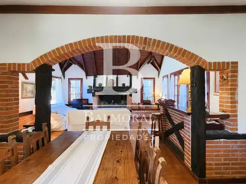 Casa en Alquiler Temporal en Pinamar, USD 111