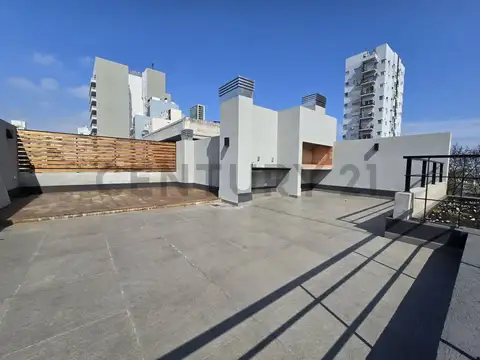 Quesada 5200, Piso 4