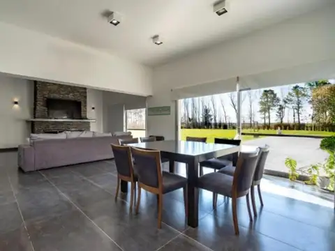 Casa en Venta en Roldan, USD 1