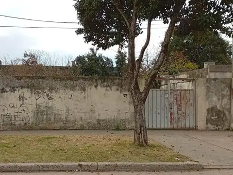 TERRENO EN ZONA COMERCIAL