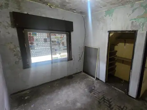 Depto Tipo Casa en Venta en Villa Ballester, USD 64.000