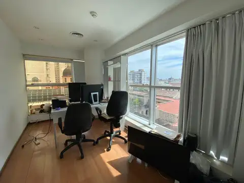 Oficina Monoambiente con 2 baños