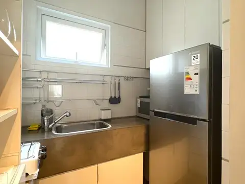 Carlos Pellegrini al 2000