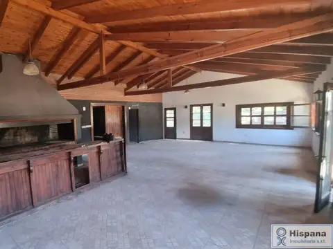 Local/salón en alquiler! Sobre ex ruta 8, Del Viso, José C. Paz.