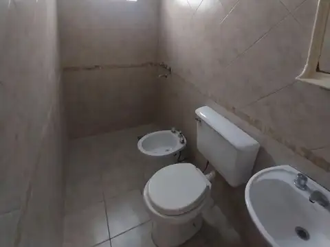 Venta departamento un dormitorio con balcón en alto Alberdi