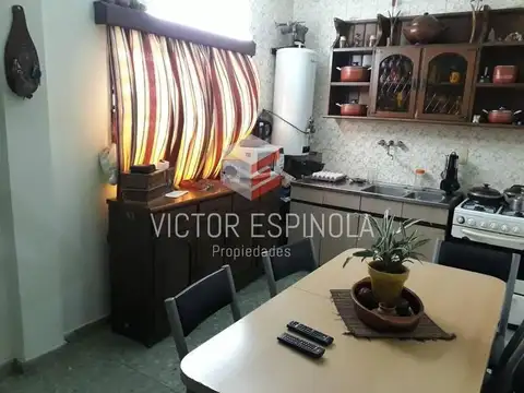 Depto Tipo Casa 4 ambientes con 1 baño