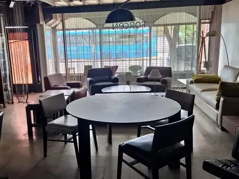 Galpon en Venta 32  mts Fondo