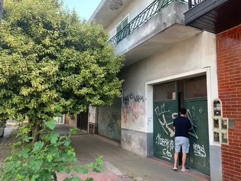 Local en Venta en Temperley, USD 220.000