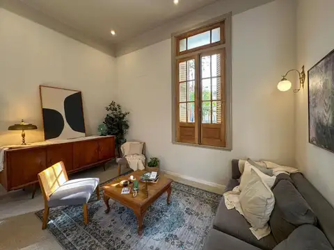 Casa 5 ambientes con 2 baños