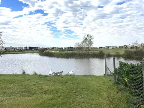 Terreno en Venta de 824,0 m2