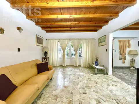 Casa en Venta en Villa Lugano, USD 225.000