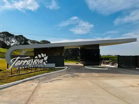 Terreno en Country Terranova