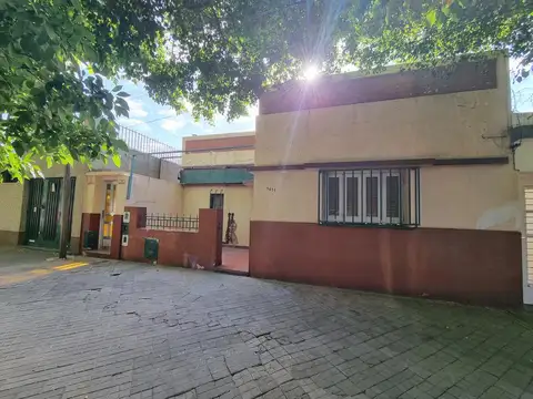 VENTA - Casa de 2 dormitorios a reciclar - Echesortu, Rosario.