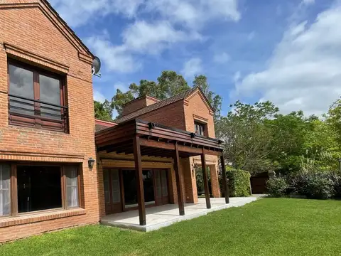 Terreno en Venta, FOT 0,4