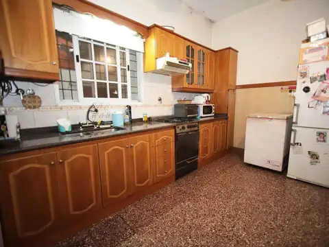 Depto Tipo Casa en Venta en Villa Luzuriaga, USD 95.000