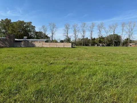 Terreno en Venta en Candioti, USD 20.000