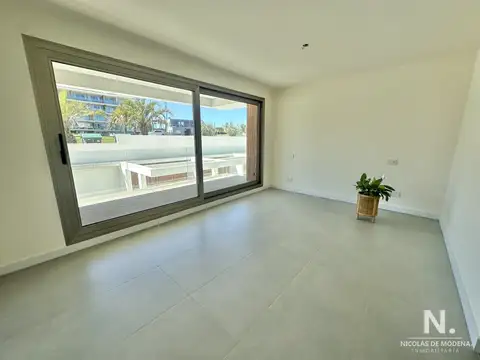 Departamento 4 ambientes con 3 baños