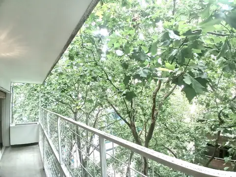 Semipiso totalmente refaccionado 3 Ambientes con Balcón y Lavadero en Almagro APTO CREDITO