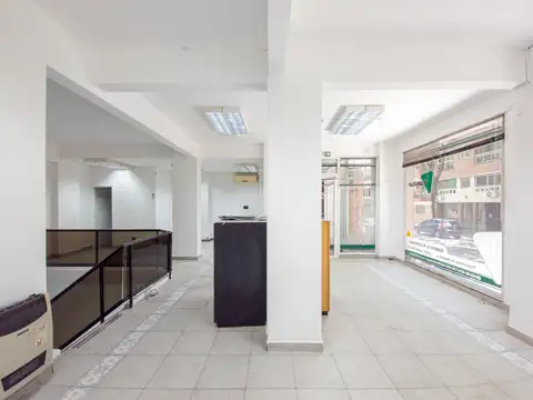 Local en Alquiler en Martin, $ 1.000.000