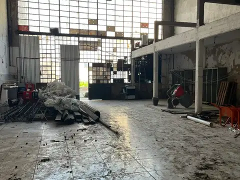 Local en Venta en Liniers, USD 400.000