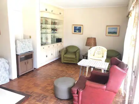 Departamento en Venta en Playa Mansa, USD 235.000