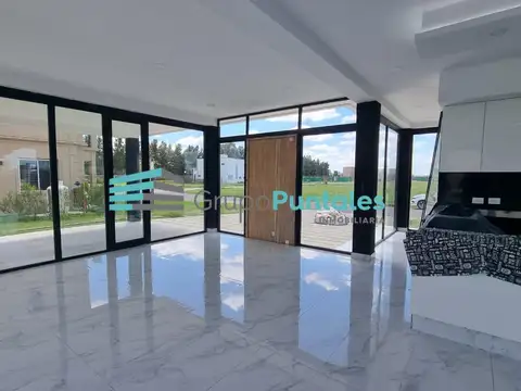 Moderna casa a estrenar en Lagos de Canning con pileta de 10 x 5 mts