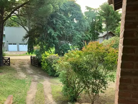 Alquiler Temporada 2026 Casa Cariló a 4 Cuadras de La Playa Parque 1500 m