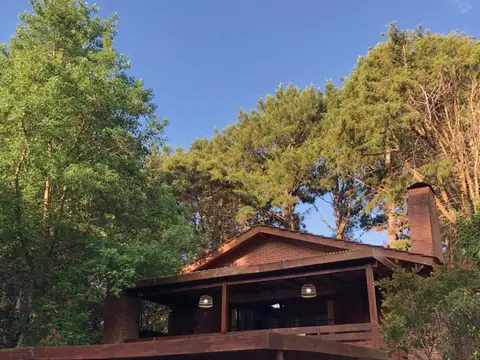 Casa en Alquiler Temporal en Carilo, USD 2.000