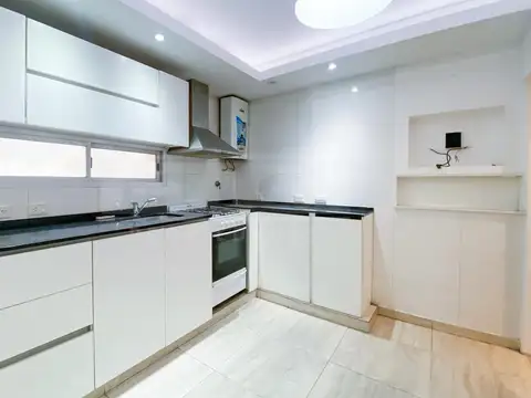Depto Tipo Casa en Venta de 4 ambientes