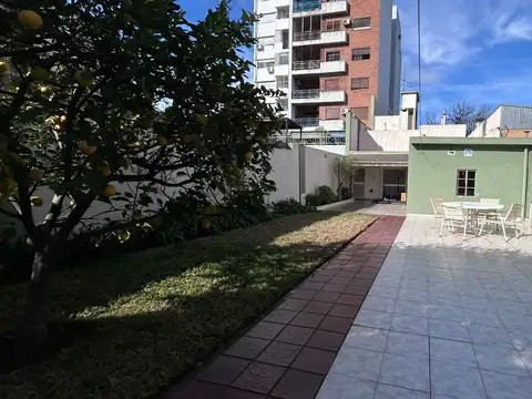 Depto Tipo Casa en Venta de 3 ambientes