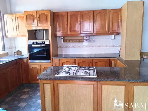 Depto Tipo Casa en Alquiler de 2 dormitorios