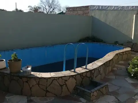 Casa en Venta en Ituzaingo, USD 149.000