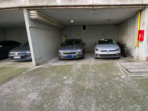 Cochera doble techada