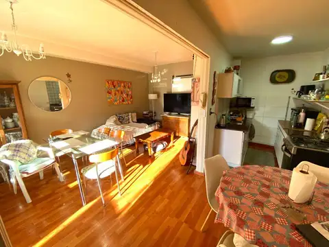 Depto Tipo Casa en Venta con 1 cocheras