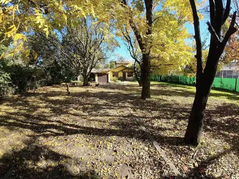 VENTA CASAQUINTA 5 AMBIENTES C/PILETA -JOSÉ C.PAZ