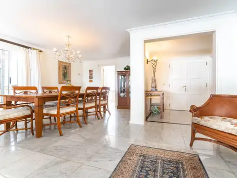 NEW PORT CON VISTA AL MAR Y PATIO