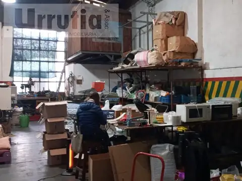 Galpon en Venta en Moron Sur, USD 250.000