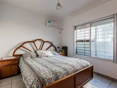 Depto Tipo Casa 3 ambientes con 2 baños