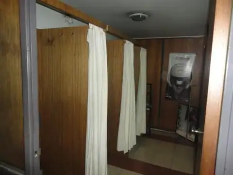 Local en Venta 60 años