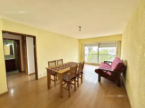 Departamento en La Plata con Cochera