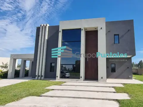 Sargento Cabral  al 5600