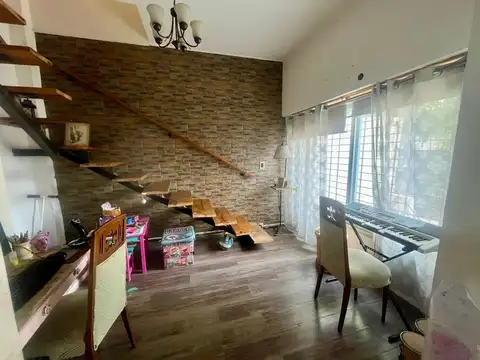 Depto Tipo Casa en Venta en Castelar Norte, USD 124.900