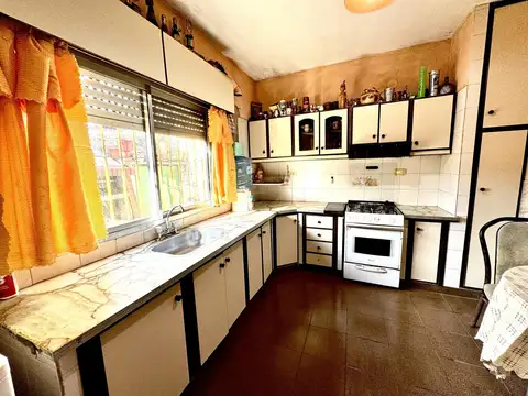 Depto Tipo Casa 3 ambientes con 1 baño