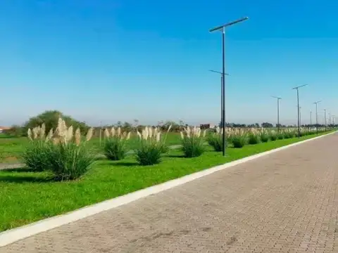 Terreno en Venta en Magallanes - Barrio cerrado, USD 100.000